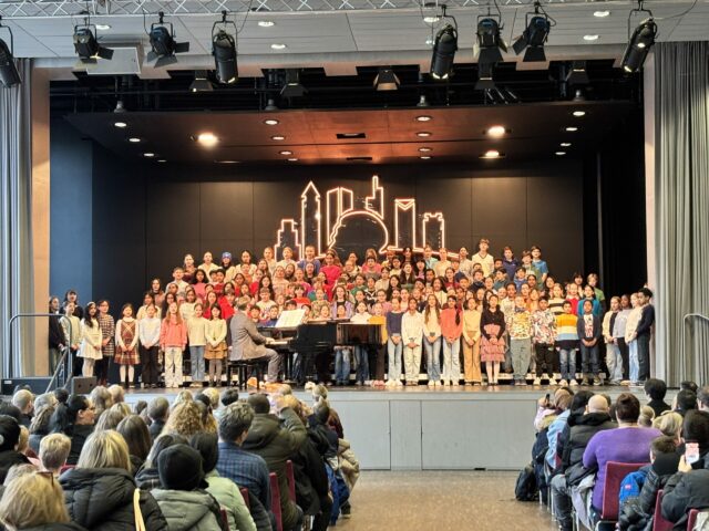 9602AAD6-DFFF-4A32-A2C0-A9CCB6A65245